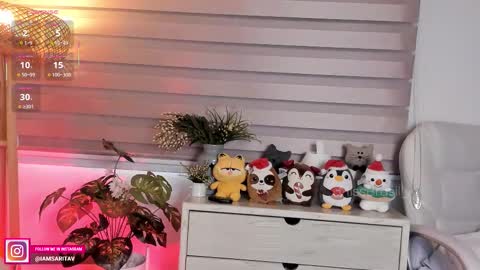 Sara Vanegas online show from 11, 11, 2025