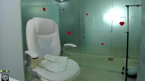 Snapshot of missdominna chatting on 10, 1, 2026 Miss Domina online show from 10, 1, 2026