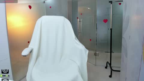 Snapshot of missdominna chatting on 14, 1, 2026 Miss Domina online show from 14, 1, 2026