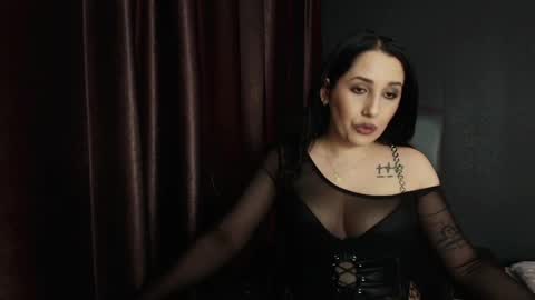 Miss online show from 26, 2, 2025