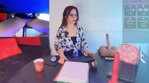 Angela online show from 13, 9, 2025