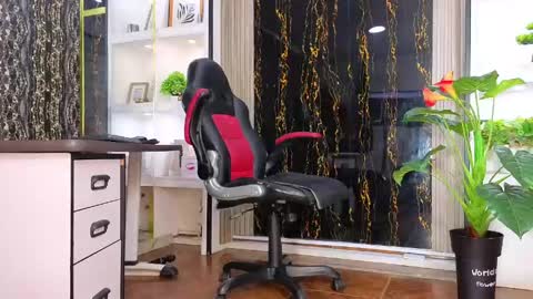 Escarlet online show from 17, 4, 2026