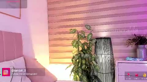 Julieta Arboleda   but i like call me esme online show from 23, 7, 2026