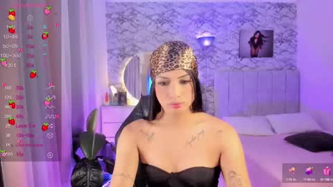 Snapshot of missgissel chatting on 7, 10, 2025 Gisell Gigi online show from 7, 10, 2025