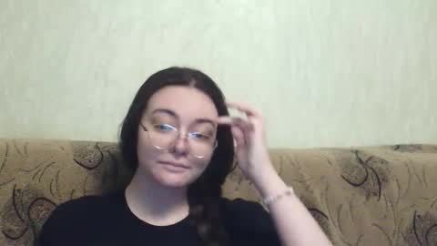 missis mona online show from 20, 4, 2026