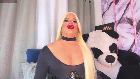 Snapshot of misskassandraa_ chatting on 18, 6, 2026 kassandra lazcano online show from 18, 6, 2026