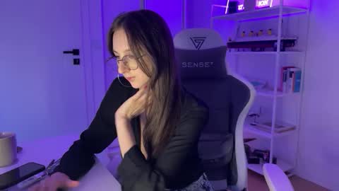 Snapshot of misslalii chatting on 2, 10, 2025 misslalii online show from 2, 10, 2025