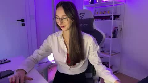 Snapshot of misslalii chatting on 7, 10, 2025 misslalii online show from 7, 10, 2025