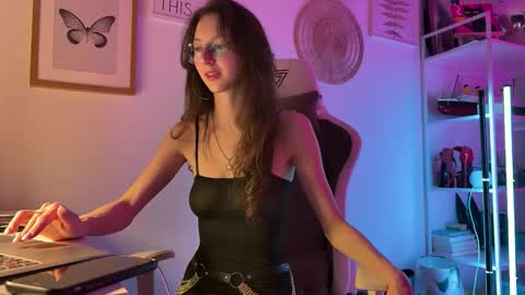 Snapshot of misslalii chatting on 26, 5, 2026 misslalii online show from 26, 5, 2026