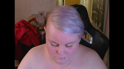 Snapshot of misslj90 chatting on 17, 4, 2026 misslj90 online show from 17, 4, 2026