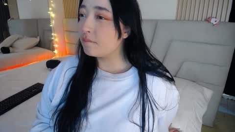 Snapshot of missloise chatting on 15, 12, 2025 Miss Loise online show from 15, 12, 2025