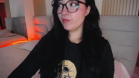 Miss Loise online show from 28, 4, 2026