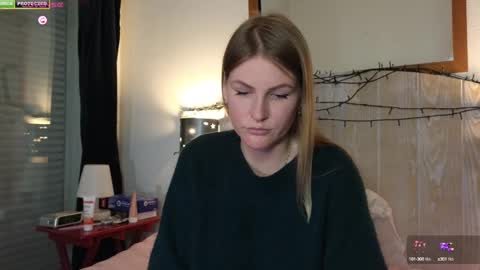 Snapshot of misslucci chatting on 2, 1, 2025 Misslucci online show from 2, 1, 2025