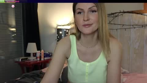 Snapshot of misslucci chatting on 10, 1, 2025 Misslucci online show from 10, 1, 2025