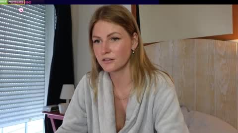 Snapshot of misslucci chatting on 11, 2, 2025 Misslucci online show from 11, 2, 2025