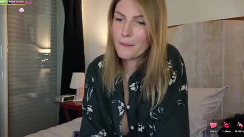 Snapshot of misslucci chatting on 17, 2, 2025 Misslucci online show from 17, 2, 2025