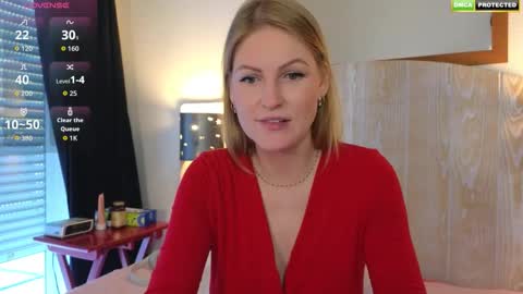 Snapshot of misslucci chatting on 26, 9, 2025 Misslucci online show from 26, 9, 2025