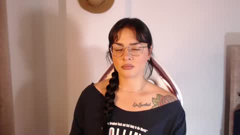 Snapshot of missmariana_ chatting on 3, 8, 2026 missmariana_ online show from 3, 8, 2026