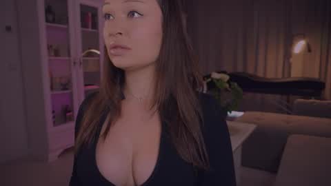 Snapshot of missmerciless chatting on 21, 7, 2026 LUXXANDRA online show from 21, 7, 2026