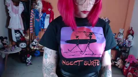 Miss Mia online show from 20, 4, 2026