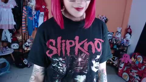 Miss Mia online show from 23, 4, 2026