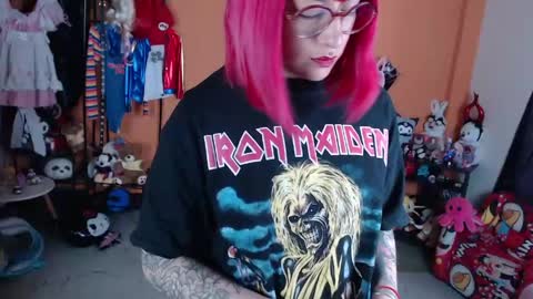 Miss Mia online show from 28, 4, 2026