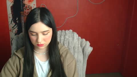 Mia online show from 27, 4, 2026