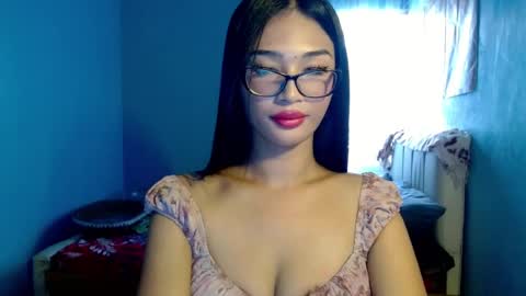 missminervaa online show from 5, 8, 2026