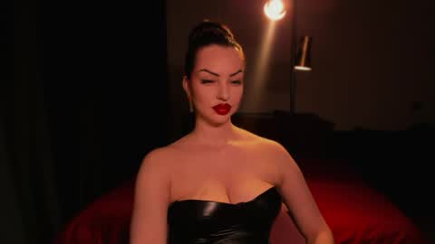 Snapshot of missmirandagd chatting on 2, 5, 2026 online show from 2, 5, 2026
