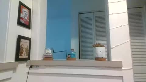 MissMona online show from 15, 4, 2026