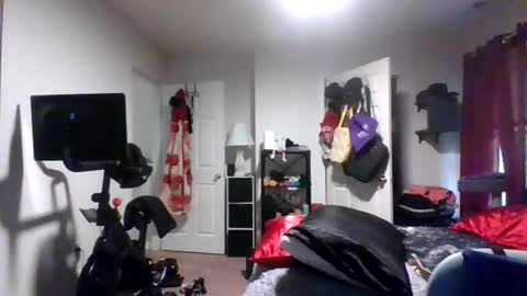 MissMona online show from 19, 4, 2026