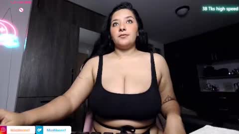 Snapshot of missmoonn chatting on 20, 6, 2026 MissMoon online show from 20, 6, 2026