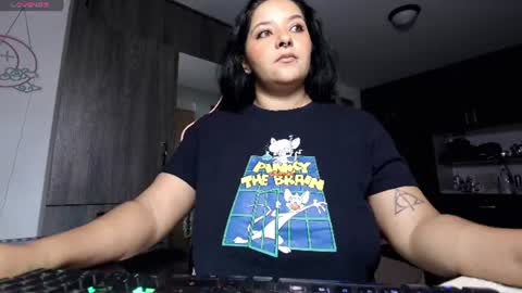 Snapshot of missmoonn chatting on 23, 7, 2026 MissMoon online show from 23, 7, 2026