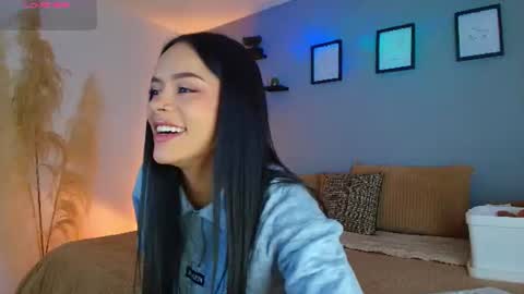 Nataly Rivas online show from 27, 6, 2026