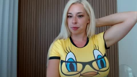 Riley  online show from 13, 7, 2026