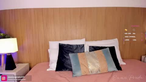 Emma Prada online show from 3, 10, 2025