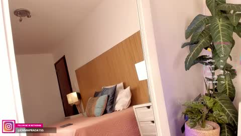 Emma Prada online show from 15, 10, 2025