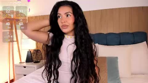 Emma Prada online show from 6, 7, 2026