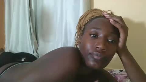 pretty gal online show from 8, 3, 2025