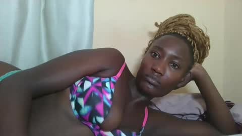 pretty gal online show from 12, 3, 2025