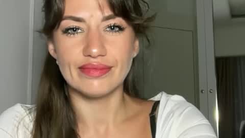Snapshot of missroriann chatting on 2, 6, 2026 missroriann online show from 2, 6, 2026
