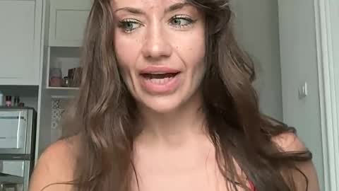 Snapshot of missroriann chatting on 15, 6, 2026 missroriann online show from 15, 6, 2026