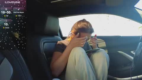 . online show from 25, 4, 2026