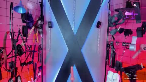 MissScarlet bella bdsm online show from 6, 2, 2026