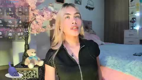 ... Independent model online show from 26, 7, 2026