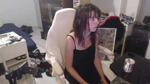 missthon online show from 28, 4, 2026