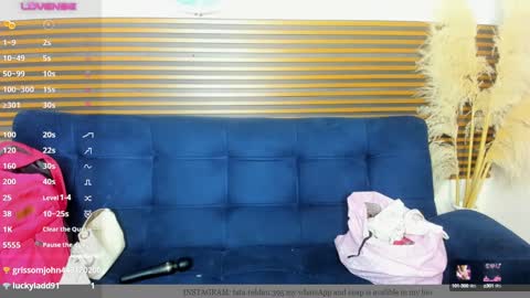 Snapshot of missvalery1 chatting on 21, 1, 2025 missvalery1 online show from 21, 1, 2025