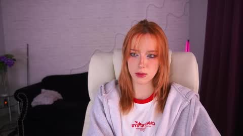 Snapshot of missvelora chatting on 23, 10, 2025 MissVelora online show from 23, 10, 2025