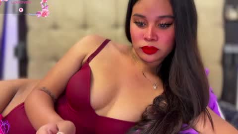Miss. Thalia online show from 5, 7, 2026