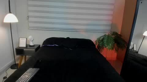 Miss online show from 21, 4, 2026